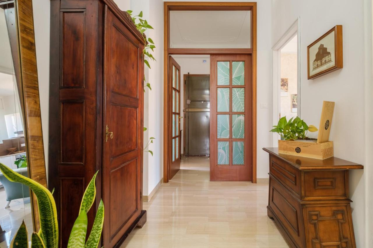 Fabula Rooms 3 Suites With Private Bathroom Bologna Buitenkant foto
